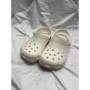 Croc Sandals, size 4 KIDS, 6 Womens - White